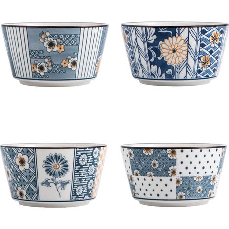 Lot de 4 bols en céramique bleu et blanc – motifs floraux