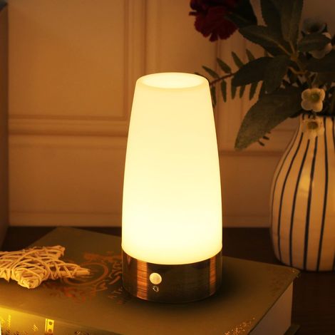 Veilleuse LED rétro pour la maison, petite lampe d'intérieur/extérieur avec détecteur de mouvement LED PIR sans fil, fonctionne sur piles et convient pour la chambre, le couloir et la cuisine. (1/5)