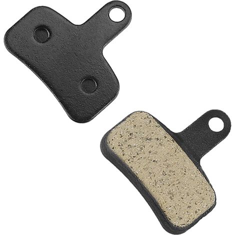 Plaquettes de frein semi-métalliques pour freins à disque compatibles. (1/4)