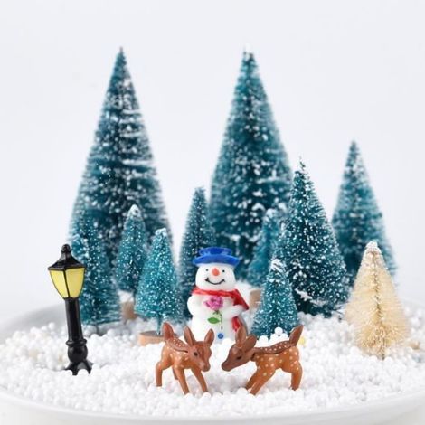 Décoration de Noël - - Mini Arbres de Noël - 31 Pcs - Plastique - Intérieur (1/4)