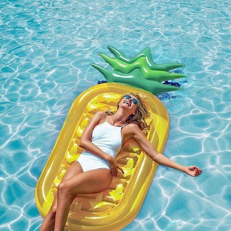Hamac aquatique gonflable 195x90 cm, transat flottant géant pour piscine, chaise de lac et plage, lit d'eau portable pour adultes et enfants, accessoire de fête estivale (motif ananas) (1/5)