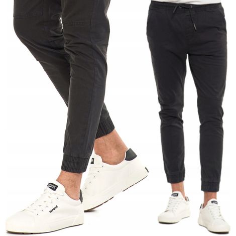 Pantaloni da jogging classici da uomo in cotone con tasche moraj 33 neri (1/5)
