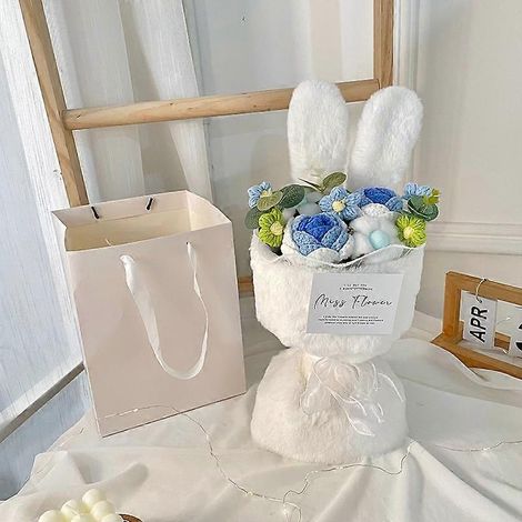 Bouquet de fleurs tricotées avec oreilles de lapin, bouquet en peluche avec oreilles de lapin et cordes en coton, bouquet de roses artificiellesbleu (1/5)