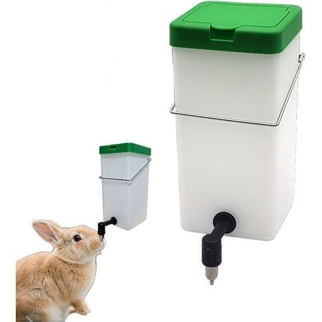 Automatic water dispenser for small animals