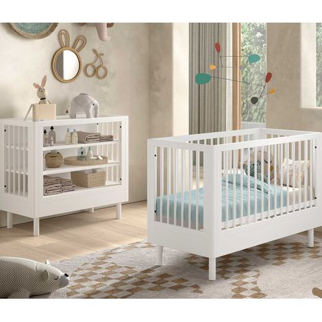 Chambre bébé Forrest: lit bébé 60x120cm, table à langer - bois de (1/5)