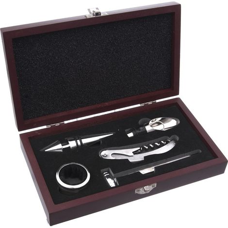 Exclusive wine set in gift box with corkscrew and more
