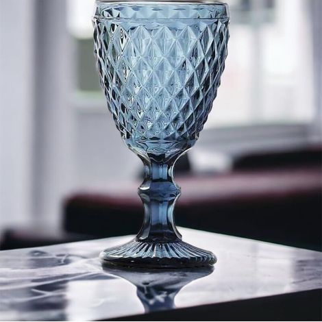 Set di 6 pezzi Glass Net King composto da bicchieri da vino, bicchieri da acqua e bicchieri da long drink. (1/5)
