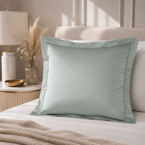 Taie d'Oreiller 65x65 cm Céladon – Satin de Coton 120 Fils/cm² – Hôtellerie Haut de Gamme (1/5)