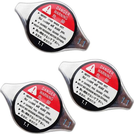 Trois caches-radiateurs (19045-PAA-A01) compatibles avec Acura CLTL, Accord, Civic et Prelude. (1/5)