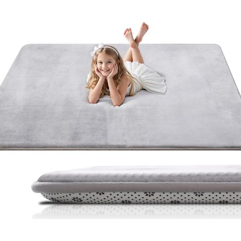 Tapis épais antidérapant pour bébé, rempli d'éponge, surface flanelle, entretien facile, 120 x 120 cm