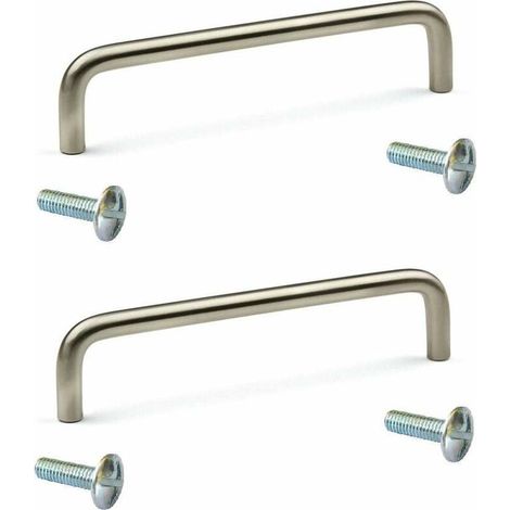2 maniglie per mobili in acciaio con finitura nichel spazzolato, interasse 128 mm e 136 mm, altezza 30 mm. Per armadi, ante della cucina, pensili, cassetti e credenze.