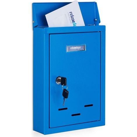 Briefkasten mit namensschild