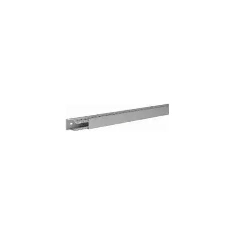 Canaleta eléctrica Hager ba7 base perforada 40x25 cm