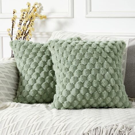 Lot de 2 Taies d'oreiller décorative Fausse Fourrure Boho Style Housses de Coussin en Forme pour Un décor de Maison de Salon de canapé-lit Sage Vert 45x45cm (1/4)