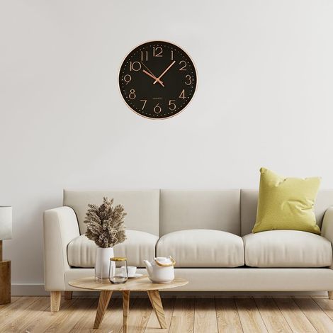 Cette horloge murale de 12 pouces, une horloge à quartz silencieuse, est idéale pour les bureaux et les salles de classe (noire). (1/4)