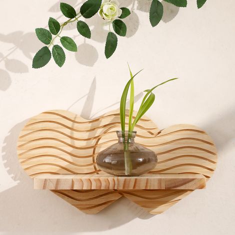 Support mural en bois en forme de cœur pour plantes – un support décoratif pour pots de fleurs, idéal pour la décoration intérieure. (1/5)