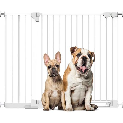 Bettacare SafeStep Dog Gate, White, 124cm - 131cm, Extra Low Walkthough, 81cm Extra Wide Doorway, Extra Wide Pet Gate