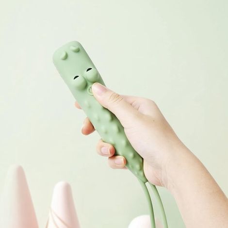 Wiederaufladbare Krokodil-LED-Taschenlampe niedliche Silikon-Taschenlampe in Tierform liegt gut in der Hand durch langes Drücken lässt sich die (1/4)