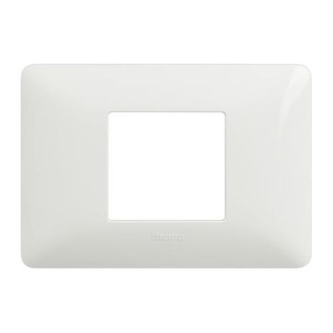 Placa centrada de 2 módulos Am4819Bbn, color Matix blanco