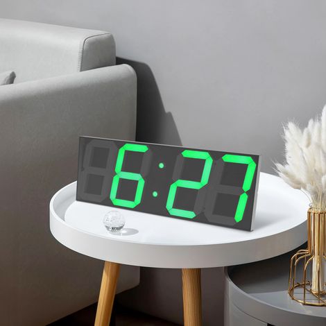 Horloge murale à LED avec télécommande, horloge murale numérique verte pour la maison, le bureau ou la salle de sport (1/5)