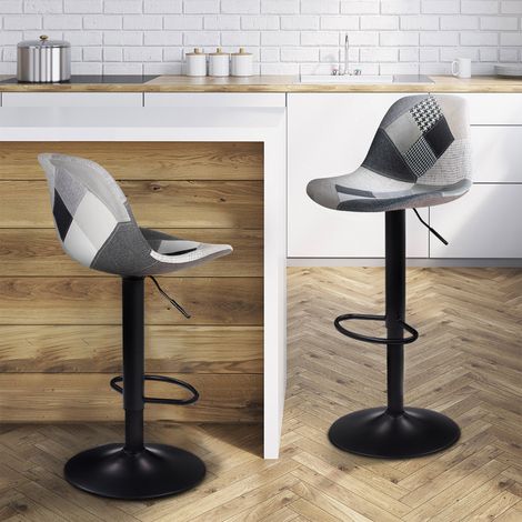 Lote de 2 taburetes de bar KARL patchwork negro, gris y blanco con patas negras (1/5)