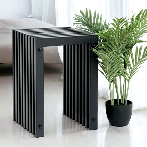 DanDiBo Tabouret à lamelles Tabouret en métal noir angulaire BASE massif 45 cm Moderne Table d'appoint à lamelles (1/5)