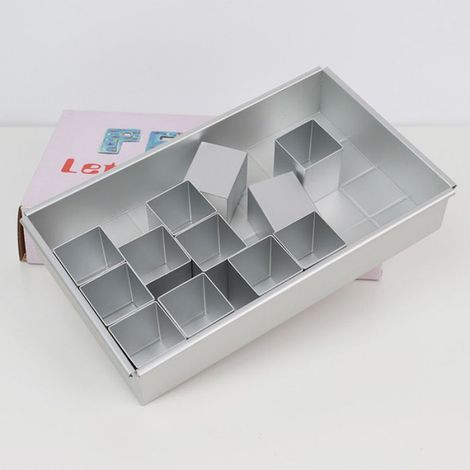 Moule À Patisserie - Aluminium - 295x170x55mm - Pour Gâteaux Chiffres - 12 Cadres Carrés (1/5)