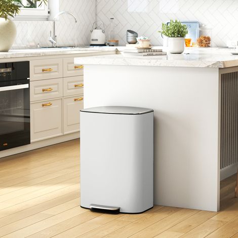 Poubelle de cuisine de 50 litres, à pédale, avec seau intérieur amovible et couvercle à fermeture amortie, dimensions : 45,1 x 36,5 x 62,6 cm, couleur crème. (1/5)
