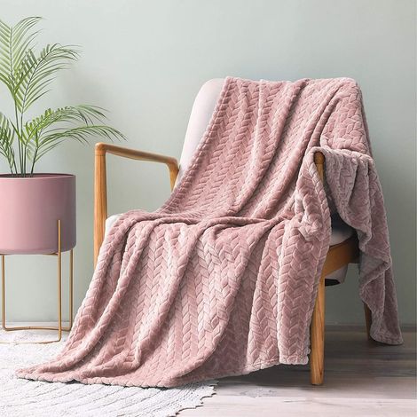 Couverture en Flanelle Super Douce, en Microfibre de Haute Gualité, rose 127 x 178cm, Confortable et Chaude, Convient à Toutes Les Saisons (1/5)