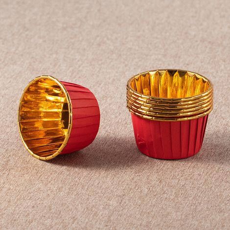100 Cupcake-Förmchen mit gewölbten Deckeln, 147-g-Aluminium-Muffinformen, große Backförmchen, kleine Auflaufförmchen für Flan, für Weihnachten, Hochzeiten, Geburtstage, mit Löffeln – rot und gold (1/5)