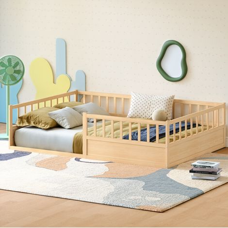 Lit enfant au sol en pin massif naturel 140x200 cm avec barrières de sécurité et sommier à lattes inclus (1/5)