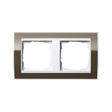 Gira 0212763 Cornice di finitura marrone e bianca
