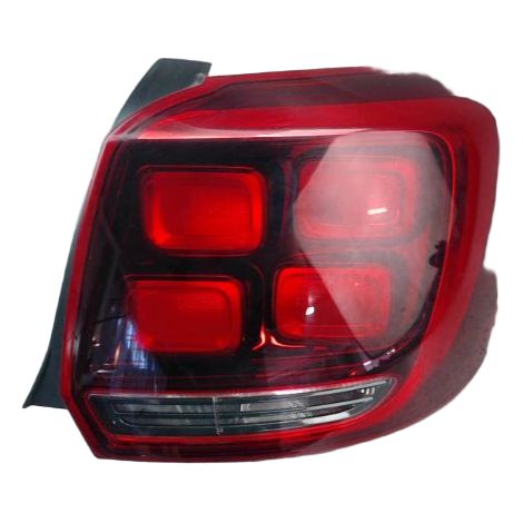 [PRODUIT D'OCCASION] Feu Arrieree Droit DACIA Sandero ♻️ Ref Oe. 265506147r - Garantie à vie (1/4)