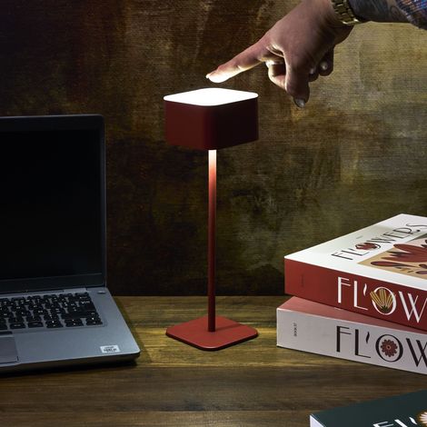 Lampe - HOME DECO FACTORY - TERRA - Rechargeable - Tactile - Rouge (1/5)