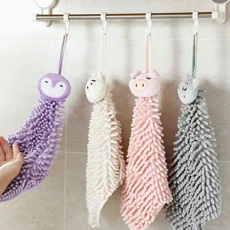 Ensemble de 4 serviettes suspendues en chenille douces et moelleuses, avec des imprimés animaliers amusants et absorbantes. (1/5)