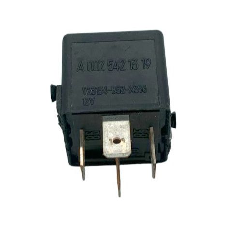 Relais clignotant automobile 12V 4P V23134-B25-X336 (1/3)