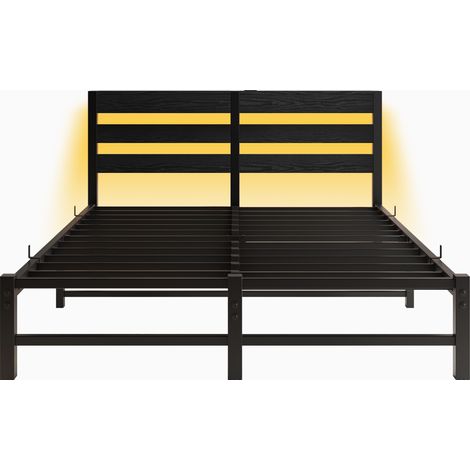Letto in metallo e legno nero 140x200 cm con LED RGB, porte USB e spazio sottoletto (1/5)