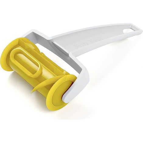 Rouleau à pâtisserie pour la confection de gressins, de bâtonnets apéritifs et d'amuse-gueules maison (jaune foncé) (1/5)