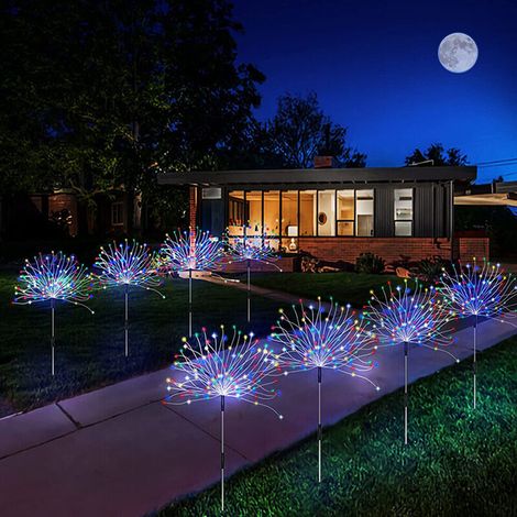 Lot de 8 lampes solaires de jardin à 150 LED — Multicolores — 8 modes d'éclairage (1/3)