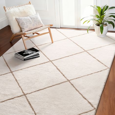 VEVOR Kurzflor Teppich 2743x1829 mm, kuscheliger Wohnzimmerteppich, 20 mm Florhöhe, Bodenteppich für Wohnzimmer, Schlafzimmer, Wintergarten, fusselfrei und mit rutschfester TPR-Unterseite, weiß