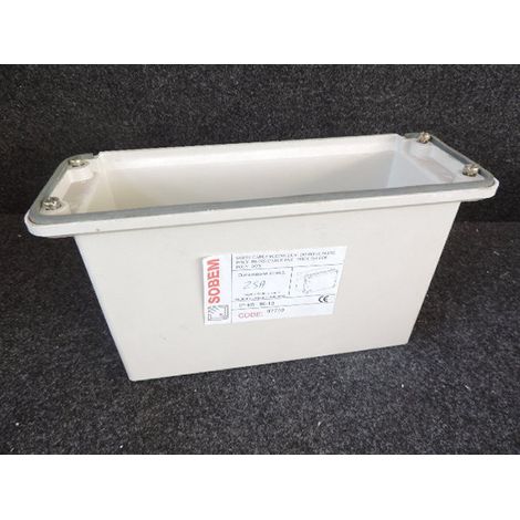 Boite de cable pleine ouverture 286mm (120x320mm H170mm) pour couplage avec coffret MORVAN IP65 IK10