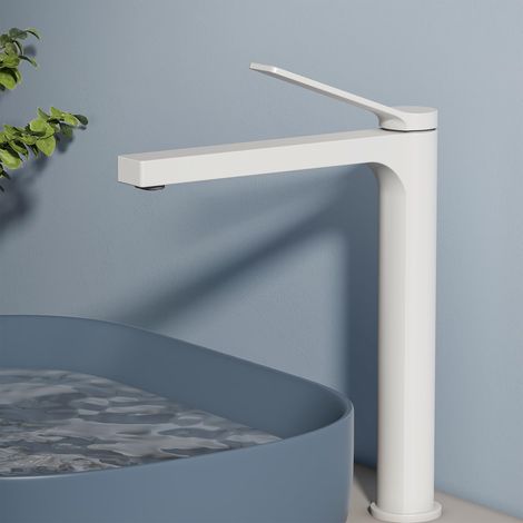Robinet de salle de bain blanc mat, 335 x 233 x 46 mm, laiton, cartouche en céramique, robinet de salle de bain, mitigeur de lavabo, installation facile, robinet avec aérateur, robinet de lavabo (1/5)