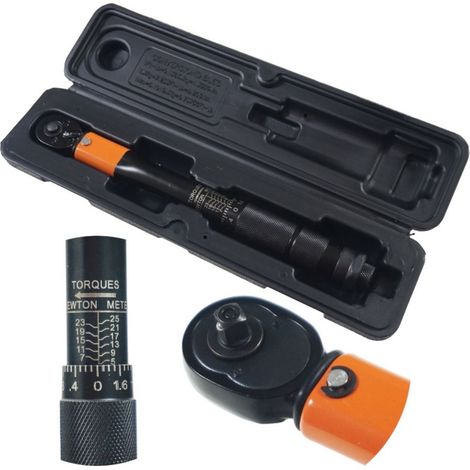 Clé dynamométrique à cliquet 5-25Nm – Entraînement carré 1/4" – Précision +/- 4% – Longueur 28 cm – Mallette de transport incluse – Beast