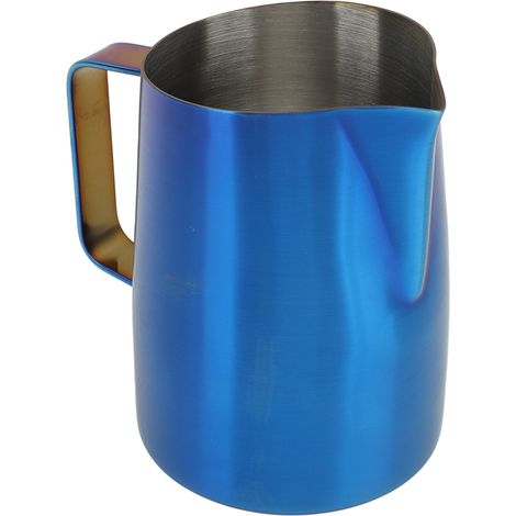 Tasse à mousser le lait avec design biseauté, bleu titane, 600 ml, idéale pour le latte art. (1/5)