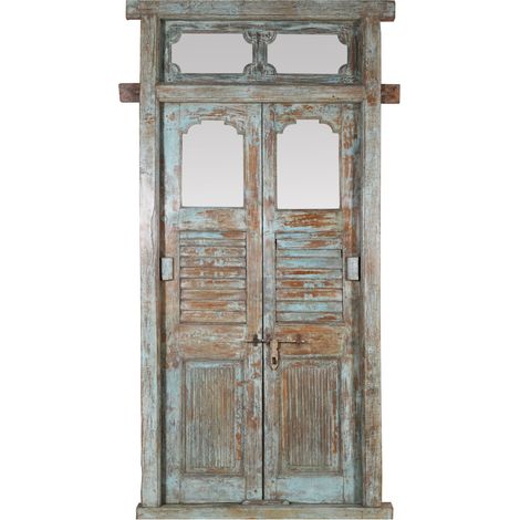 Alte mittelalterliche Tür aus Massivholz und Eisen für den Innen- oder Außenbereich mit Rahmen und Glas (1/4)