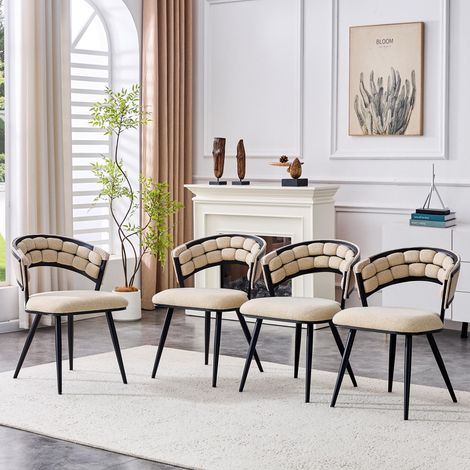 Ensemble de 4 chaises de salle à manger en velours beige avec pieds noirs, chaises rembourrées modernes pour agrémenter votre salle à manger et votre cuisine. (1/5)