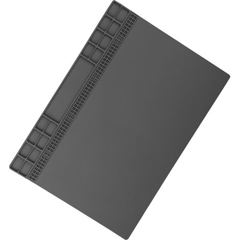 Tapis isolant thermique gris pour la maintenance des téléphones et ordinateurs sur une plateforme résistante à la chaleur (1/5)