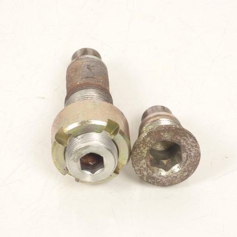 [GEBRAUCHT] [GEBRAUCHTWAREN] Originalbefestigungsmaterial für Honda 650 NTV