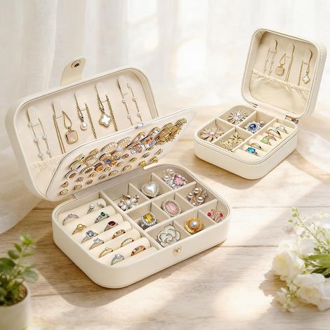 2 Pièces Boite Bijoux Voyage Petit + Grand Boite a Bijoux Femme Petit Cadeau avec Séparateurs Amovibles Femme Cadeau Voyage pour Ranger Bagues Colliers Boucles D'oreilles Bracelets (Beige) (1/5)