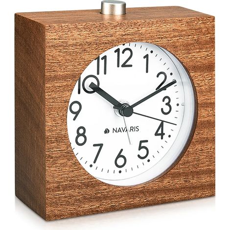 Réveil analogique en bois Navaris avec fonction snooze - Réveil carré rétro avec cadran - Réveil silencieux - Bois naturel marron foncé (1/5)